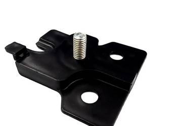 VOLVO C70 uchwyt prawego spryskiwacza lampy OE 30633428