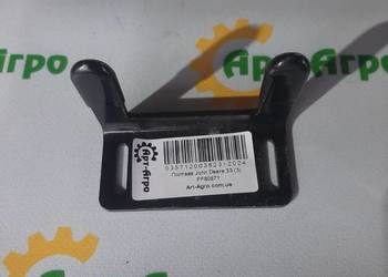 PF80871 Uchwyt John Deere