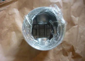 Ził Zis 150 Zis 151 157,164 130 , 131 tłoki