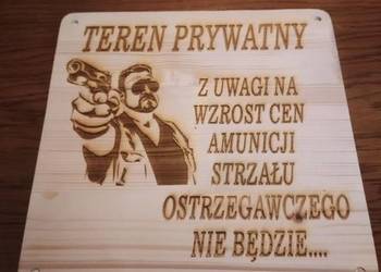 tablica ostrzegawcza informacyjna drewno