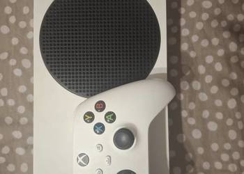 Xbox series s 512GB wszystkie kable+specjalny do pada