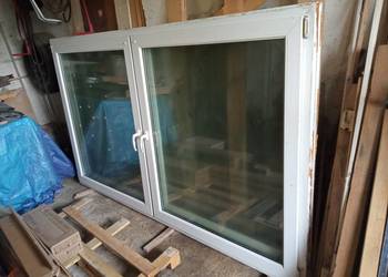 Okno dwuskrzydłowe (uchylne) firmy Pamax  242 x 142 Transport