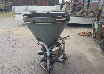 Rozsiewacz nawozów polski lejek z nadstawką