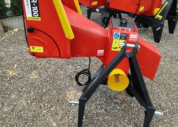 Rębak Walcowy Rozdrabniacz Model R-100 na WOM