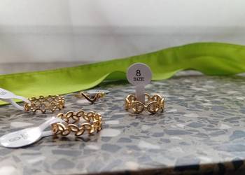 Zestaw pierścionków 4szt. Że stali nierdzewnej