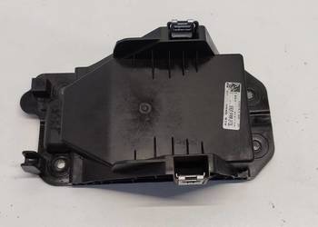 SKODA SUPERB 4 MOCOWANIE KONSOLI ŚRODKOWEJ 3J0863233