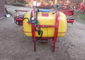 Opryskiwacz zawieszany Rau 400L