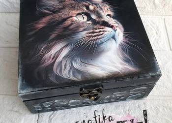 Szkatułka, pudełeczko z kotem (decoupage)