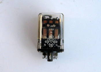 Przekaźnik R 15  Firmy Lumel PRL