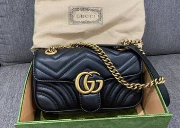 Torebka damska Gucci Marmont Mini Small skóra bydlęca na łańcuszku czarna