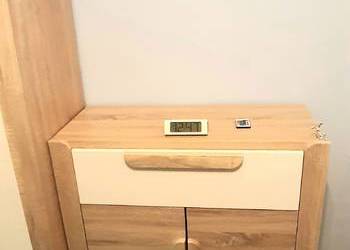 sprzedam komodę z szufladą