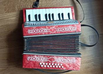 Akordeon wystawowy antyk
