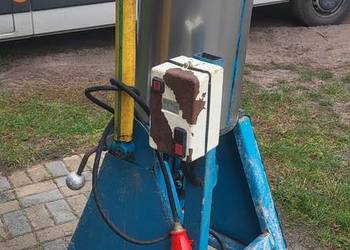 Młynek do sera oraz bułki tartej