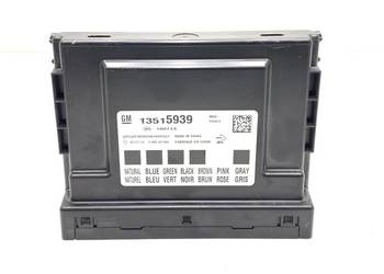 MODUŁ KOMFORTU OPEL CORSA E 13515939 Hatchback STEROWNIK KABINY, FUNKC