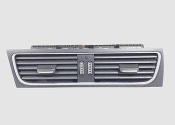 KRATKA NAWIEWU PRZÓD AUDI A4 B8 8T1820951D Sedan/Limuzyna 07-15