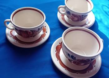 Zestaw 3 fajansowych, ręcznie malowanych filiżanek duo Belter Włocławek.