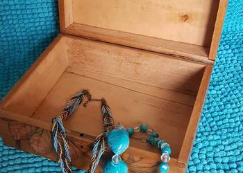 szkatułka drewniana zdobiona