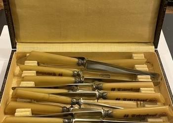 Komplet historycznych noży z okresu II wojny światowej Komplet historycznych noży z okresu II wojny światowej