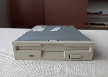 Napęd dyskietek

Nr2