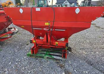 Rozsiewacz NAwozu KUHN ZSB 900 , Sprawny w b. dobrym stanie, Duży wybór !!!