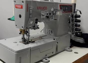 Maszynę do szycia ze stołem Renderka BRUCE