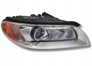 LAMPA PRAWA Volvo V70 III S80 II PRZEDNIA prawy przód XENON 8635076