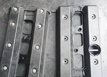 Pokrywa zaworów Opel Vectra Signum Omega 3.2 Saab