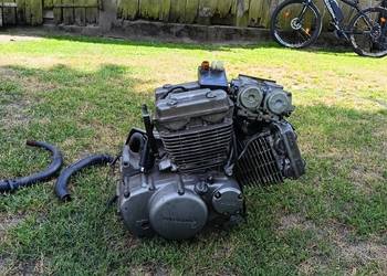 Silnik hyosung gt 125 .
