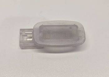 MERCEDES W211 LAMPKA KABINY A2118203801