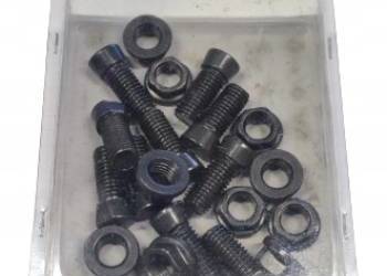 Zestaw śrub z nakrętkami Pottinger SP02.01.01