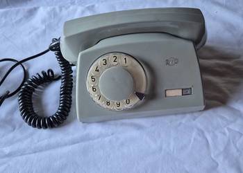 Telefon z PRL-U