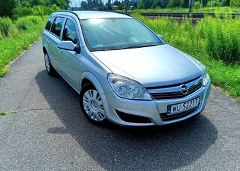 Sprzedam ładną astrę 1, 6 benzyna klima 2007r