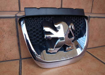 Peugeot 308 znaczek logo w zderzak przód 2007 - 2013r