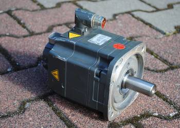 Silnik SERVOMOTOR 1FK7060-2AF71-1RGO. Siemens. Krokowy