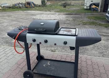 Grill gazowy