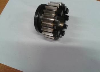 Koła zębate do tokarki TUM-25A, śruba z nakrętką TUM25 A