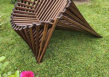 Fotel drewniany rozkładany. Unikalny design.
