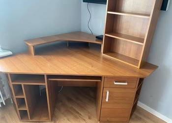 Biurko z płyty wiórowej