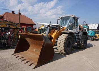 Ładowarka kołowa Liebherr L 556, 2020 rok