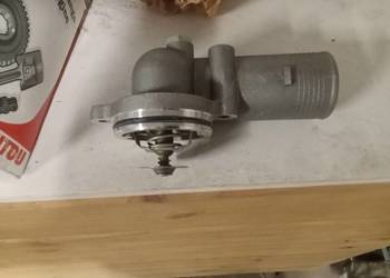 Termostat silnika Manitou 704578