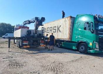 Kontener 40HC magazyn transport rozładunek