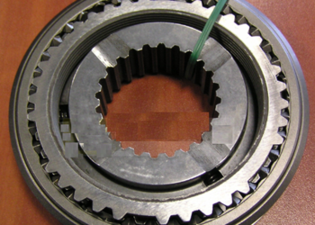 3386446M91 SYNCHRONIZATOR ZÓŁW-ZAJĄC Massey Ferguson