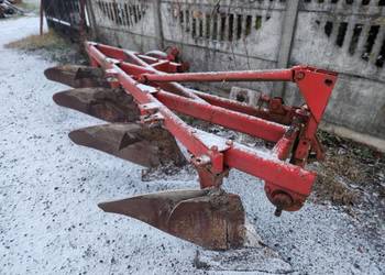 Pług 4-skibowy Unia Grudziądz Kobuz