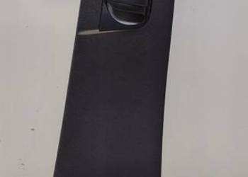 VOLVO XC40 OSŁONA SŁUPKA PRAWA 31457493