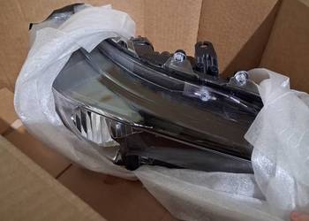 NOWY TOYOTA OE COROLL E21 REFLEKTOR PRAWY FULL LED 81110-02S60