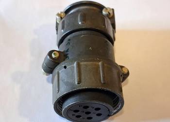Wtyczka sterownicza (żeńska) na przewód do spawarki Magster 380/450/450w