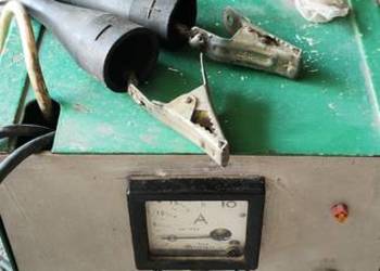 Prostownik z czasów PRL