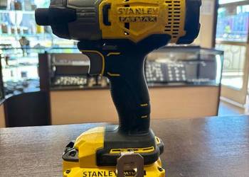 Zakrętarka udarowa akumulatorowa STANLEY Fatmax SFMCF800 18V + Aku 2.0ah