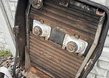 Przód maski grill  Massey Ferguson 390