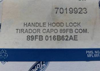 7019923/89FB-16B626-AE Uchwyt otwarcia pokrywy siln.bez podu 7019923/89FB-16B626-AE Uchwyt otwarcia pokrywy siln.bez podu